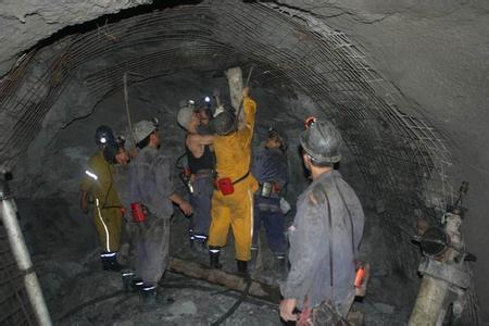 紫云工程爆破中的危险因素分析以及应对工程爆破危险的措施